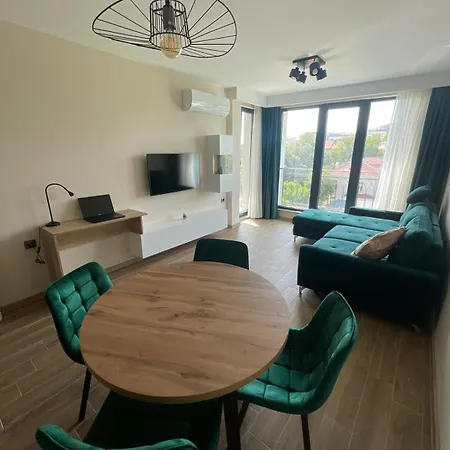 Modern 1br With Hill View & Parking Apartment Plovdiv