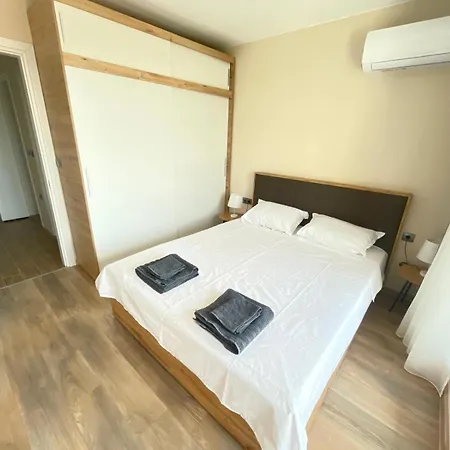 Apartment Modern 1br With Hill View & Parking Plovdiv